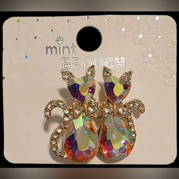 Iridescent Twin Cat Brooch - Picture 2 of 2